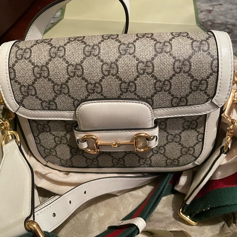 Gucci crossbody monogram beige white mini